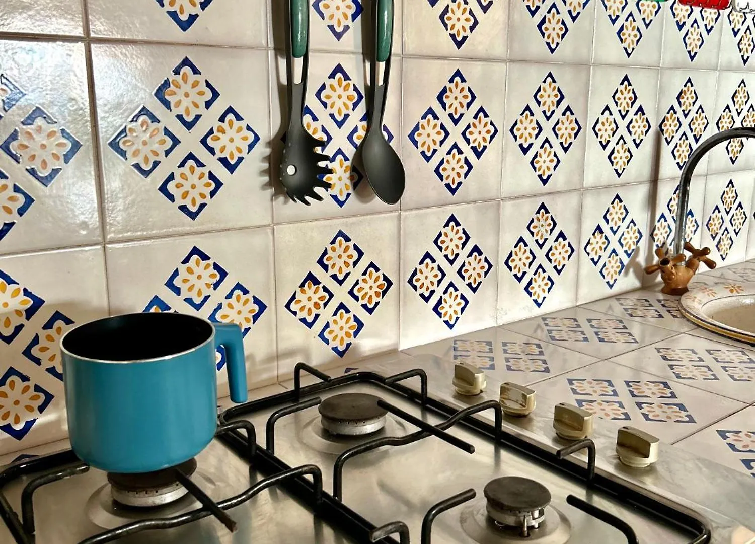 La Casa Dei Bouganville - Lo Stagnone Isole Egadi Μαρσάλα 0*,
